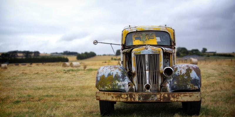 工业风时尚：从废弃工厂到潮流前沿的硬核美学