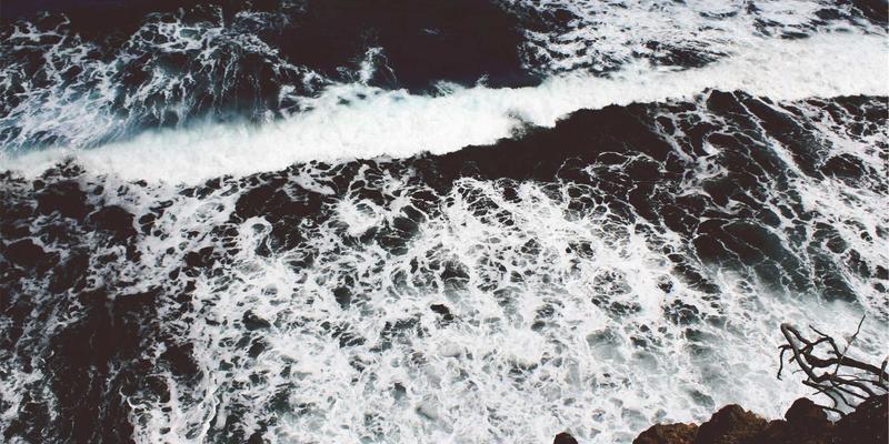 时尚优势解码:从潮流表达到工业风美学的深层竞争力